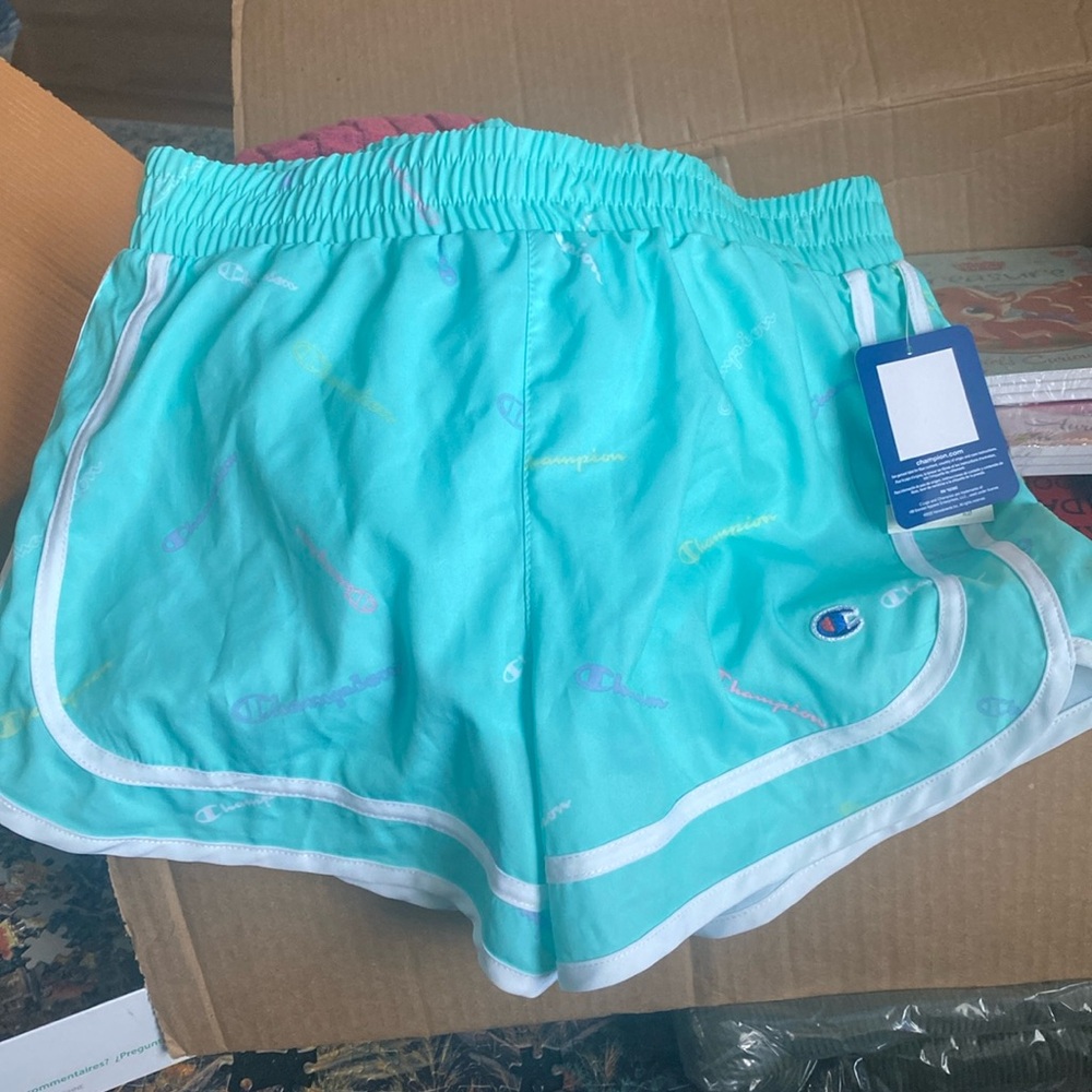 Girls Champion running shorts size XL